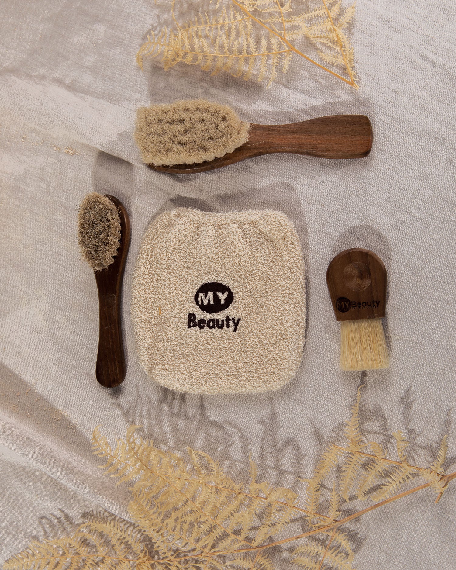 Kit 3 spazzole viso + guanto struccante  My Beauty Shape – My Beauty di  Daniela Di Michino
